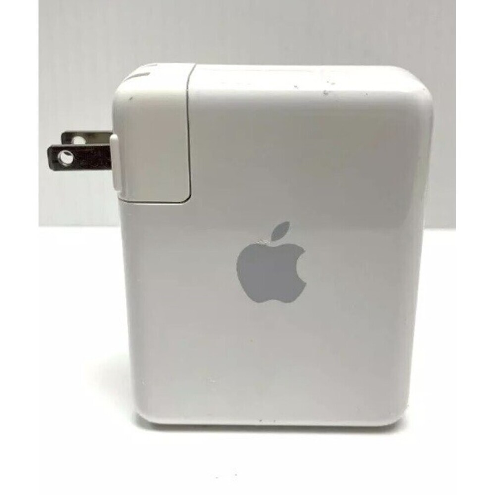 Genuine Apple A1084 Airport Express 54 Mbps Wireless Base Station